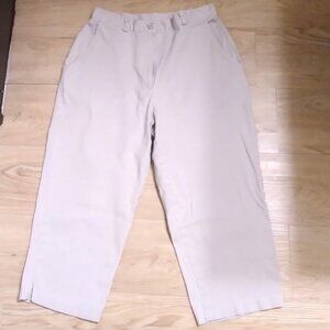 Tan/Khaki, Stretch, Capri Pants - Women's Size 6